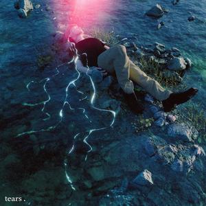 校花吊起被内裤涂春药高潮了
